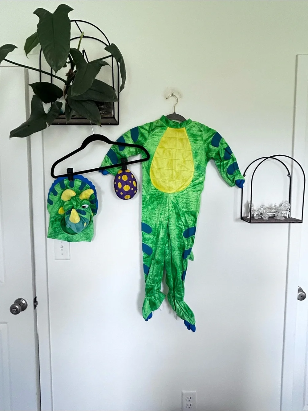 NWOT Spooktacular Creations Toddler Triceratops Dinosaur Halloween Costume 3T